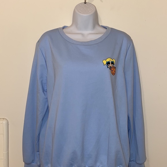 NWOT Women’s Powerpuff Girls/Bubbles Sky Blue RomWe Crewneck Sweatshirt - Picture 2 of 12